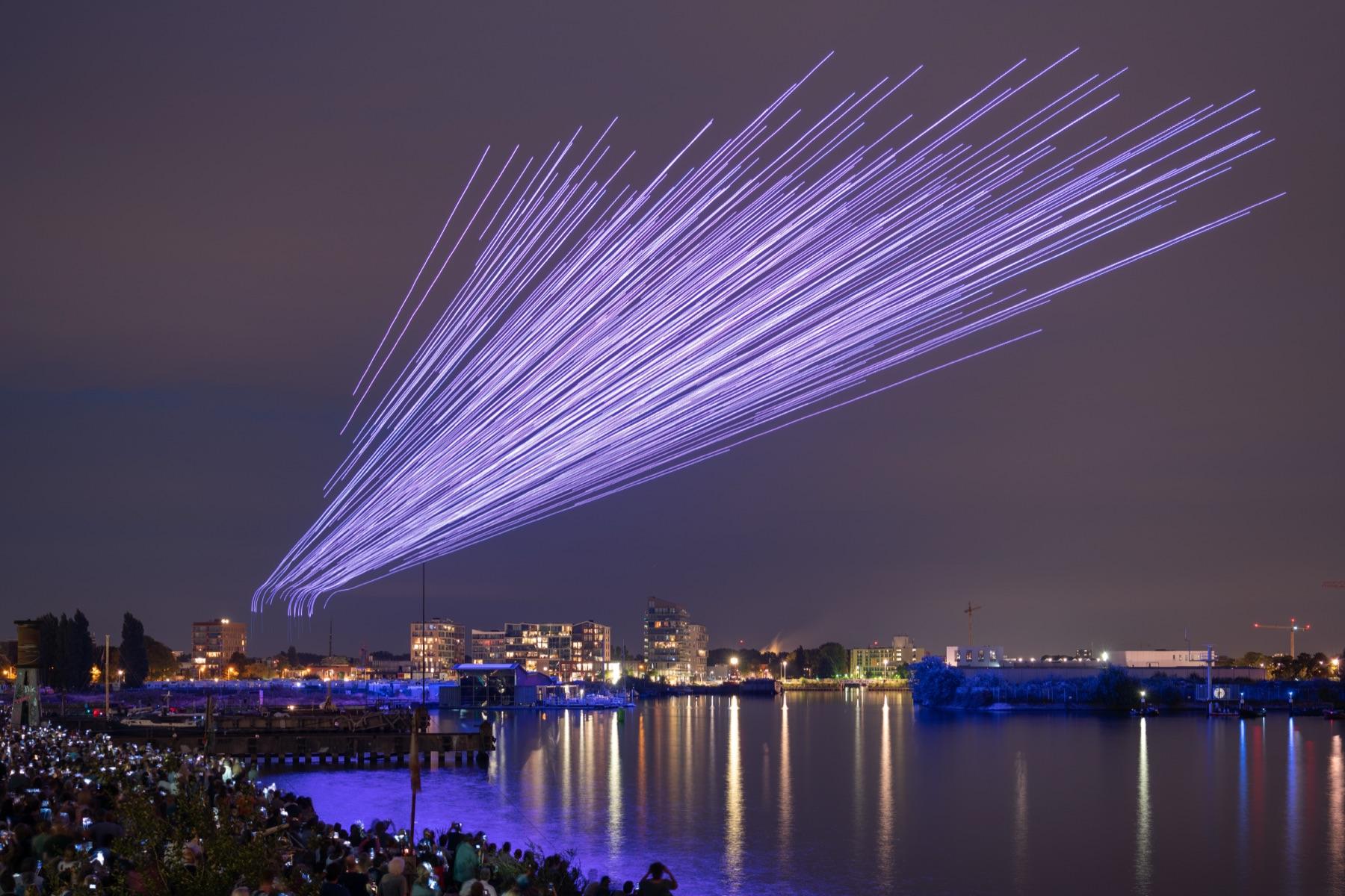 Franchise Freedom above the IJ, Amsterdam drone show — photo 1