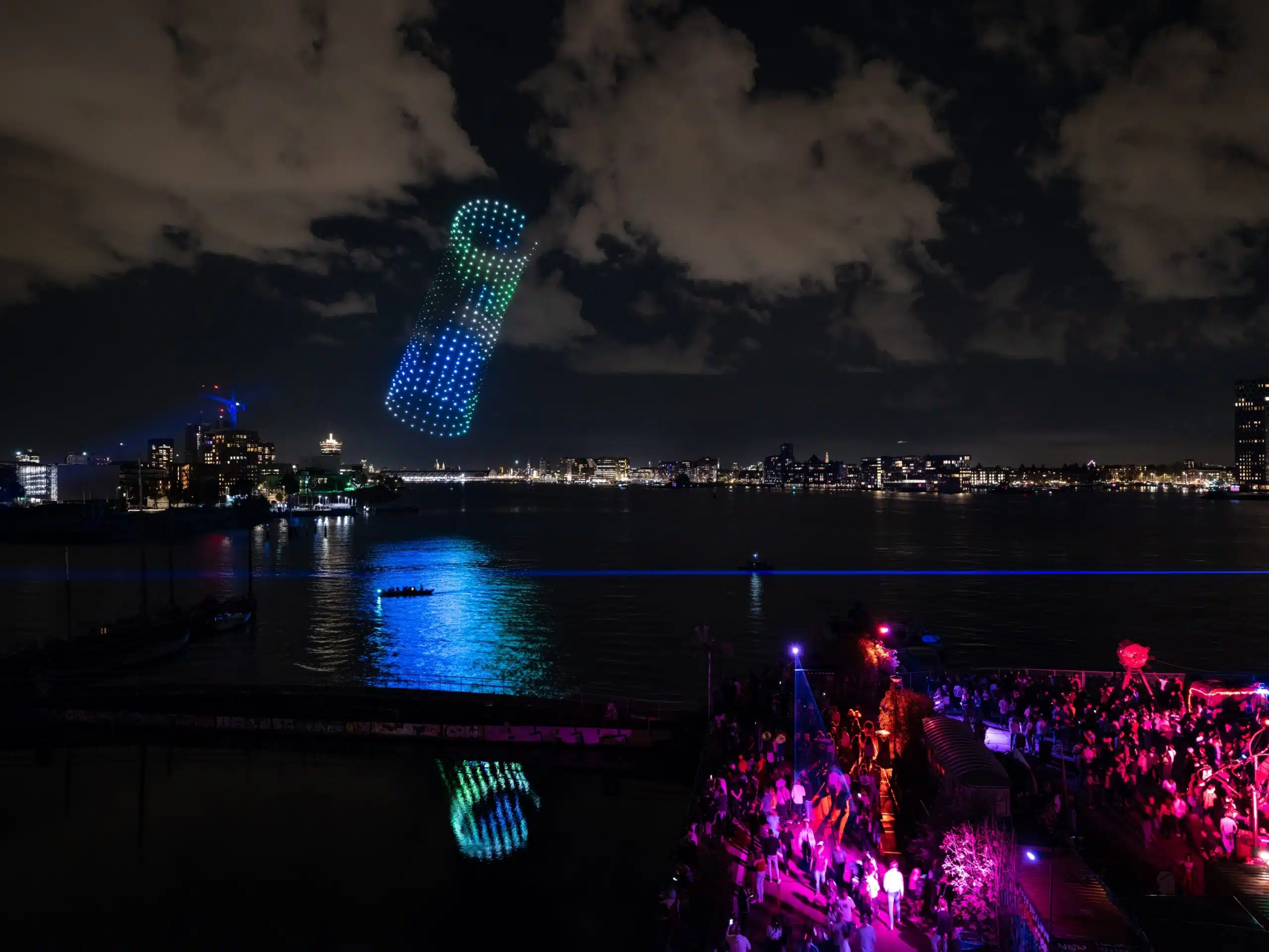 Spotify x ADEのドローンショー — 写真1