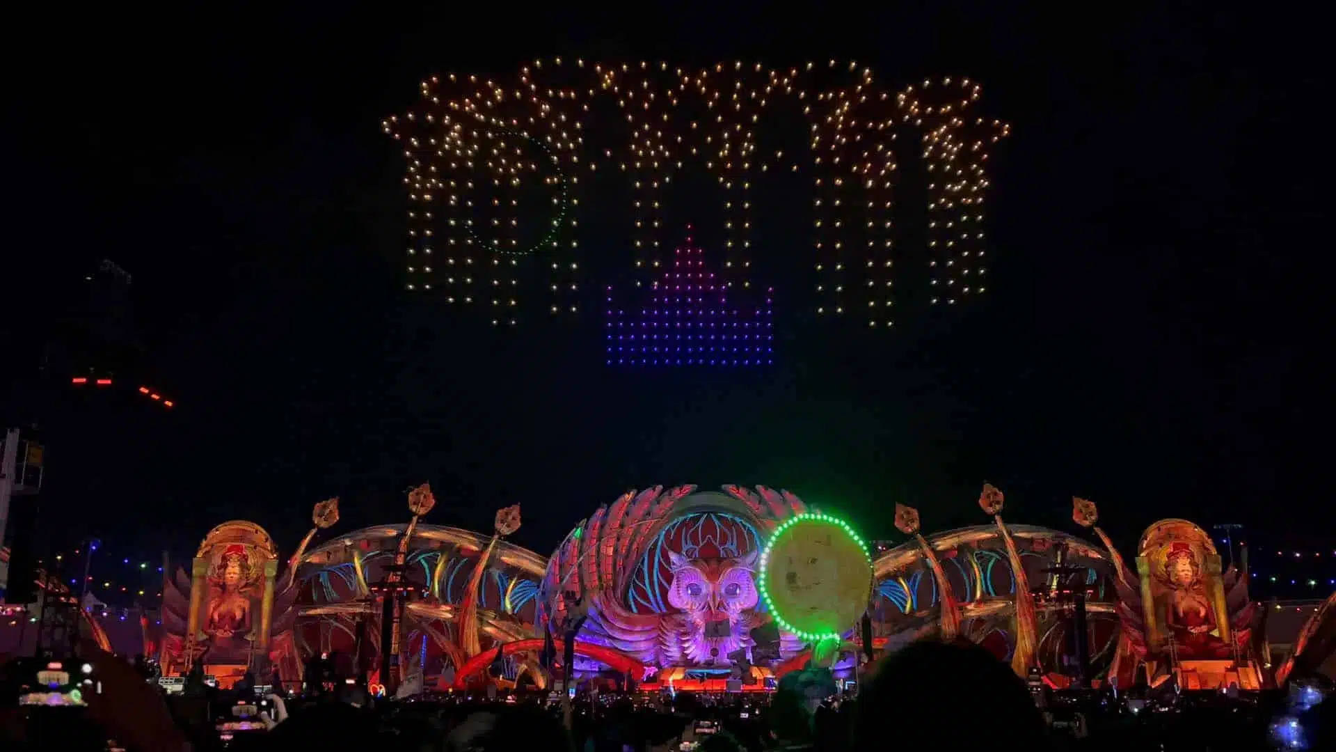 EDC Las Vegasのドローンショー — 写真2